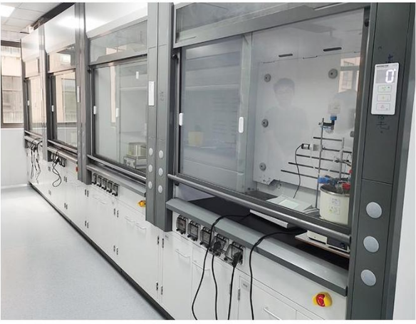 如何使用通風柜？