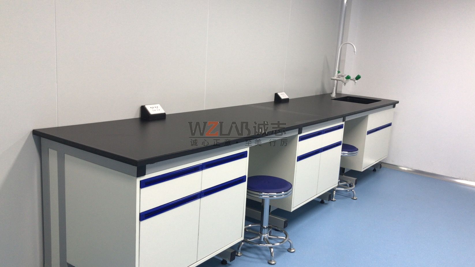 1-2203311A036205.jpg 1-2203311A036205.jpg