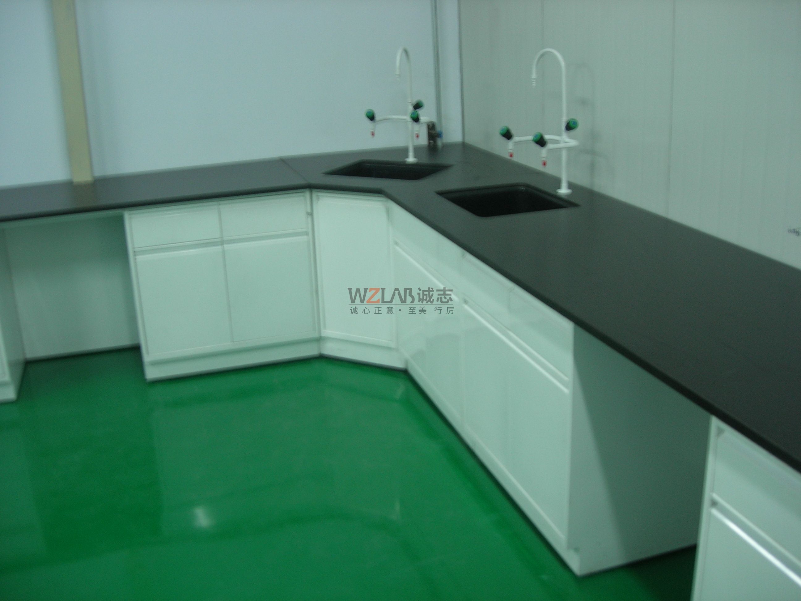 轉(zhuǎn)角臺(tái)