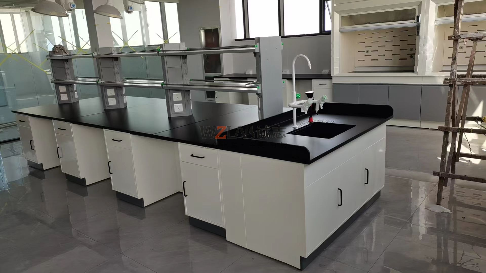 實(shí)驗(yàn)室裝修該如何布局？